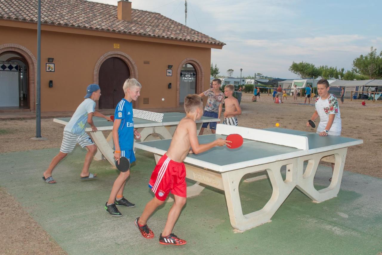 Camping & Bungalows Platja Brava Pals Luaran gambar