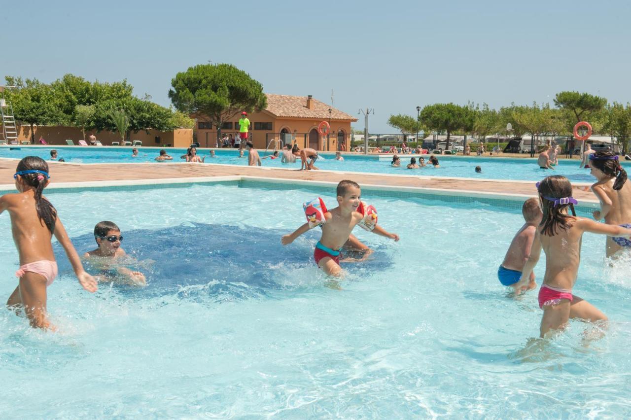 Camping & Bungalows Platja Brava Pals Luaran gambar